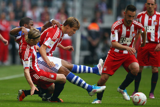 友好，巴萨今天上午把训练设施借给埃尔切全队用于恢复训练（巴萨今早友好借出训练基地 供埃尔切全队恢复训练）