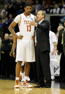 上海市体校队一路披荆斩棘 夺得全国U15青少年篮球联赛男子组冠军（上海市体校队奋勇争先夺下全国U15青少年男篮联赛冠军）