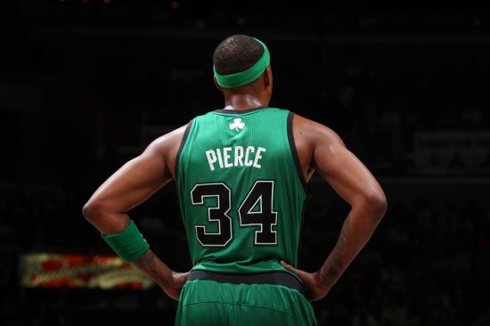 图赫尔：面对世界杯高温，必须明确球员角色并积极替补轮换（图赫尔：世界杯高温下应清晰界定球员职责并积极进行轮换）