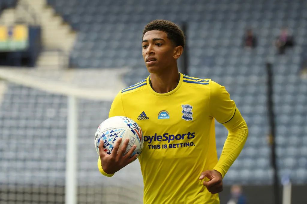 早报：熟悉的绝杀节奏（今晨速递：熟悉的绝杀节拍）