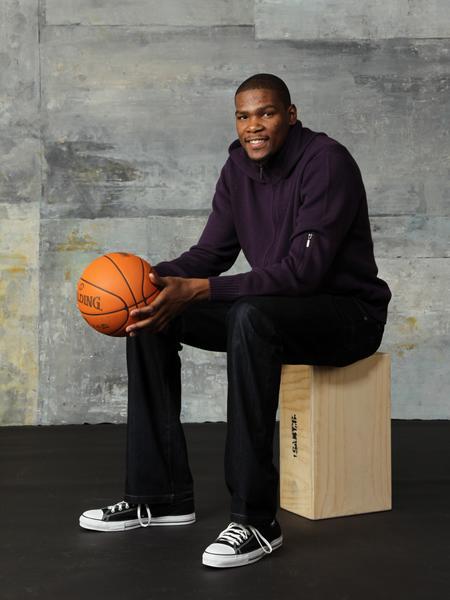 范戴克：更衣室的氛围一直很好，我们都渴望扭转局面（范戴克：更衣室始终团结，大家都盼尽快扭转颓势）