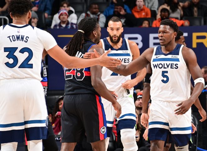 莫雷托：罗马有意路易斯-恩里克，但球员不会在冬窗离开国米（莫雷托：罗马青睐路易斯-恩里克，球员冬窗仍将留在国米）