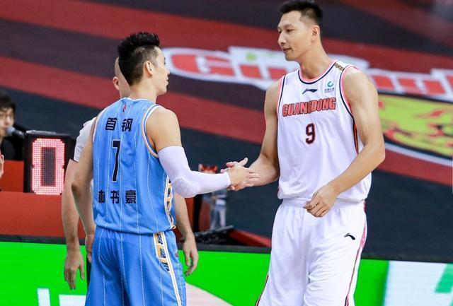 单场比赛4名效力英超球员进球，为荷兰国家队队史首次（荷兰国家队队史首次：单场四名英超球员建功）