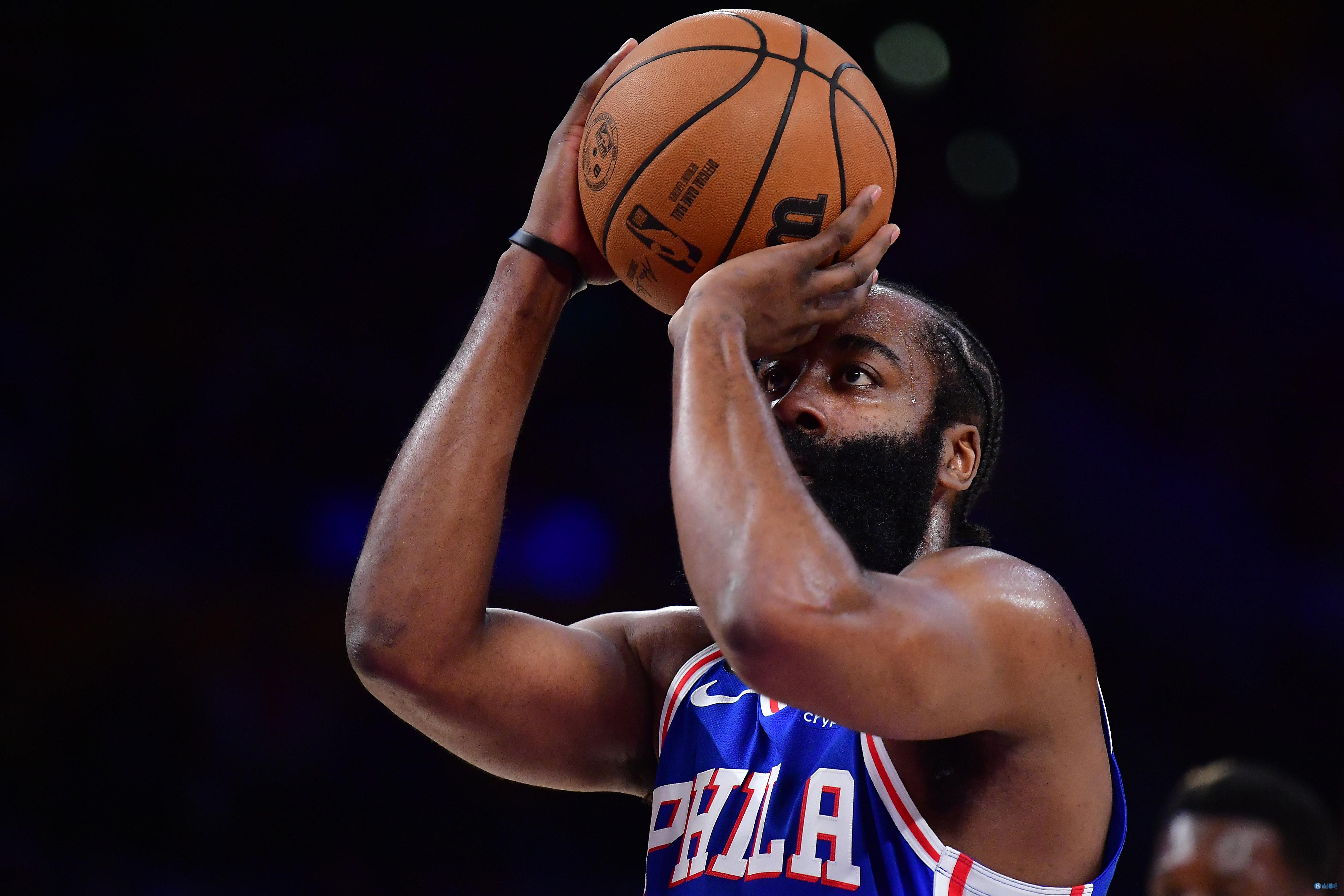 官方：19岁皇马前锋恩德里克租借加盟里昂；本赛季他仅出战3场（官宣：皇马19岁前锋恩德里克租借赴里昂，本赛季仅登场3次）