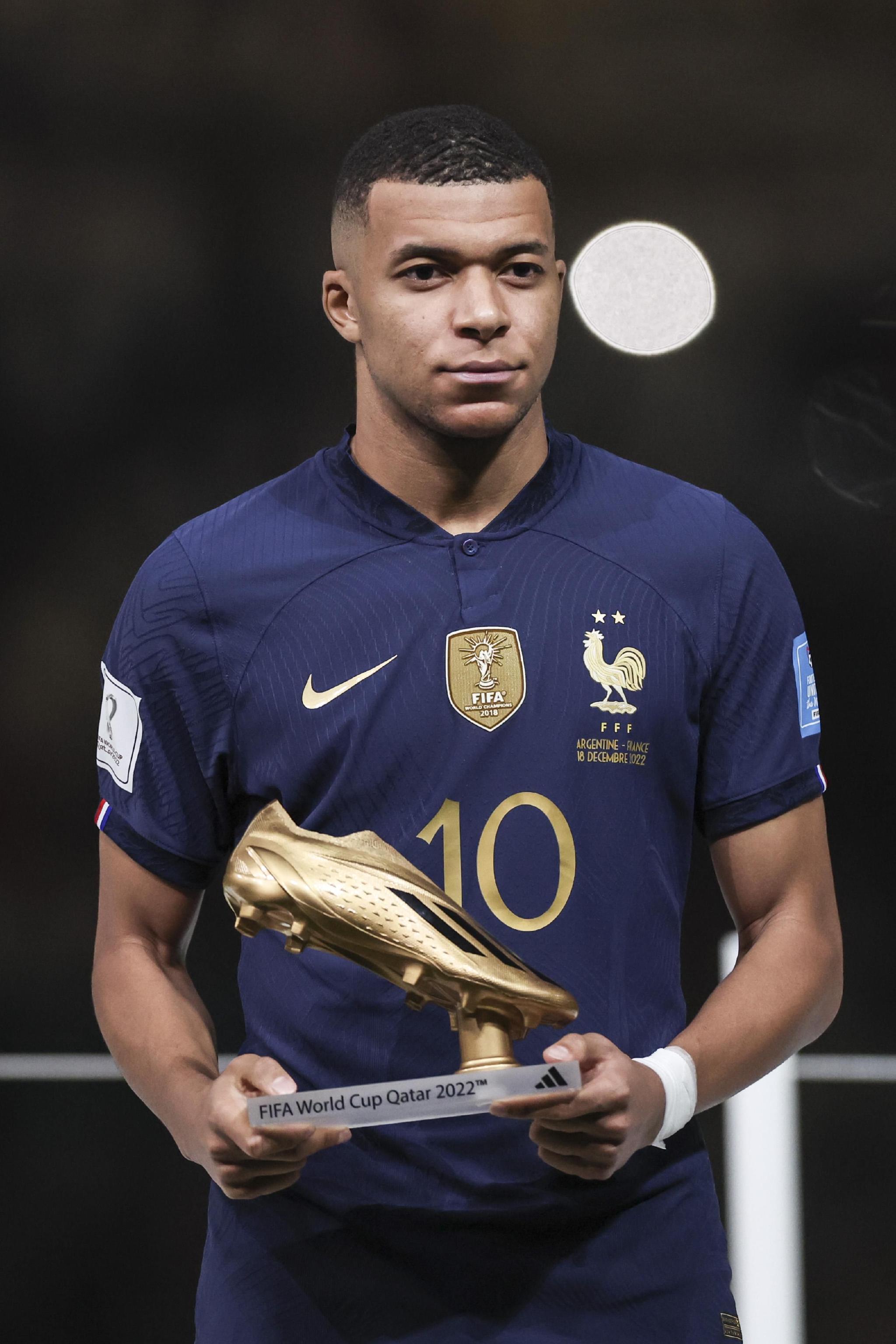 楚阿梅尼：良好心态是我强项之一；上赛季在伯纳乌被嘘让我进化（楚阿梅尼：强大心态是我的底色；上季伯纳乌嘘声促我蜕变）