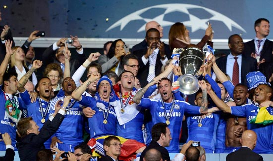 法媒：曼城、利物浦和热刺有意埃弗顿边锋恩迪亚耶（法媒称：曼城、利物浦、热刺有意引进埃弗顿翼锋恩迪亚耶）