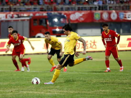 姜宇星：坚定信念，我们团结一心（姜宇星：信念如磐，众志成城）