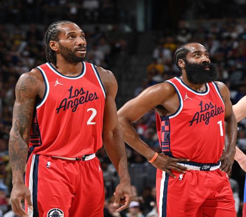 天空体育：利雅得胜利尝试签下B费失败（天空体育：利雅得胜利求购B费告吹）