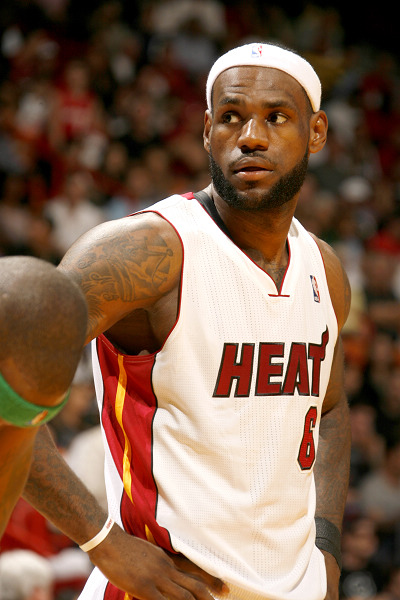 U21联赛综述：西海岸16-1狂胜昆明，争冠组英博、浙江4连胜（U21联赛盘点：西海岸16比1横扫昆明，争冠组英博与浙江豪取四连胜）