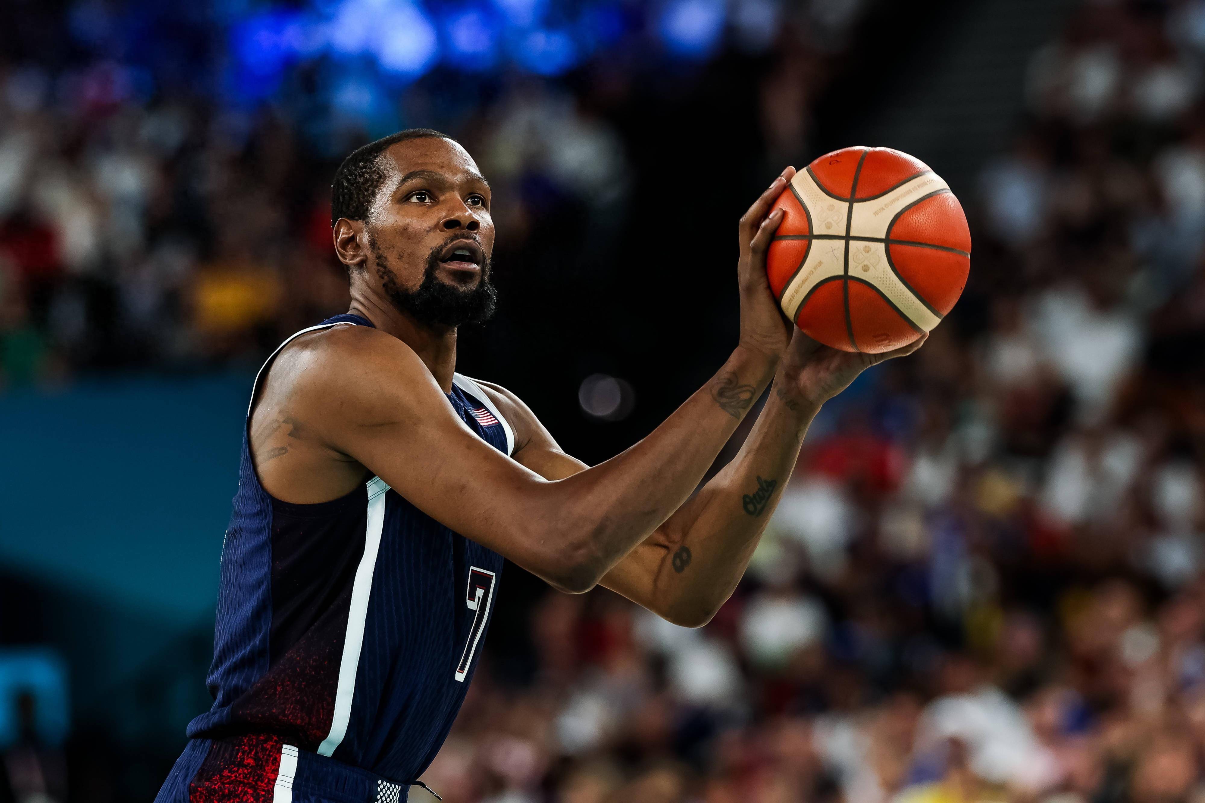 浙江男篮末节连得10分逆转辽宁（浙江男篮末节打出10-0高潮逆转辽宁）