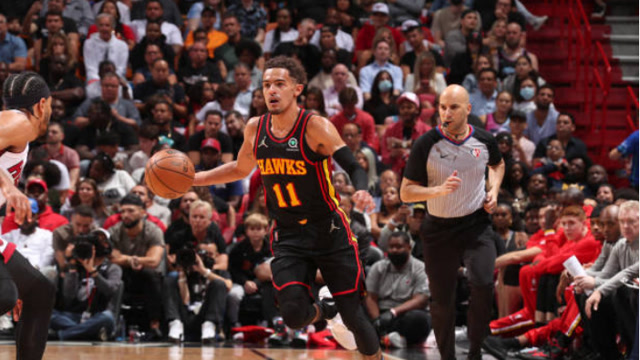 弗拉格：打控卫的经历绝对有助于我的成长，我学会了领导球队（弗拉格：控卫经历极大促进我的成长，也让我学会领导球队）