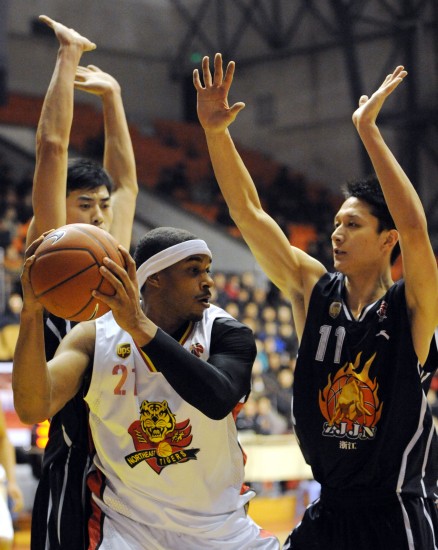 Bdd谈击败TES：没有很高兴，因为我们没赢世界最强战队（Bdd：击败TES难言开心，我们还未战胜世界最强队伍）